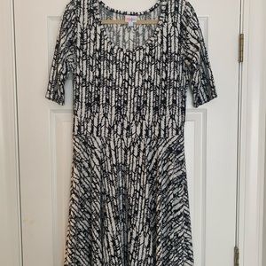 XL Nicole Lularoe dress